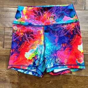 Fleo high rise shorts